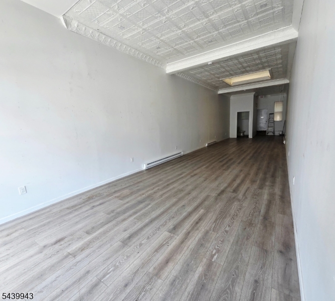 77 Gregory Ave Property Photo 3