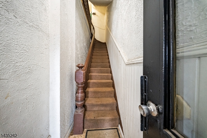 1903 Willow Ave Property Photo 28