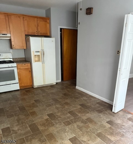 434 Brook St 1 Property Photo 1