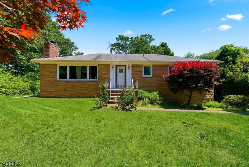 52 Manger Rd Property Photo 1