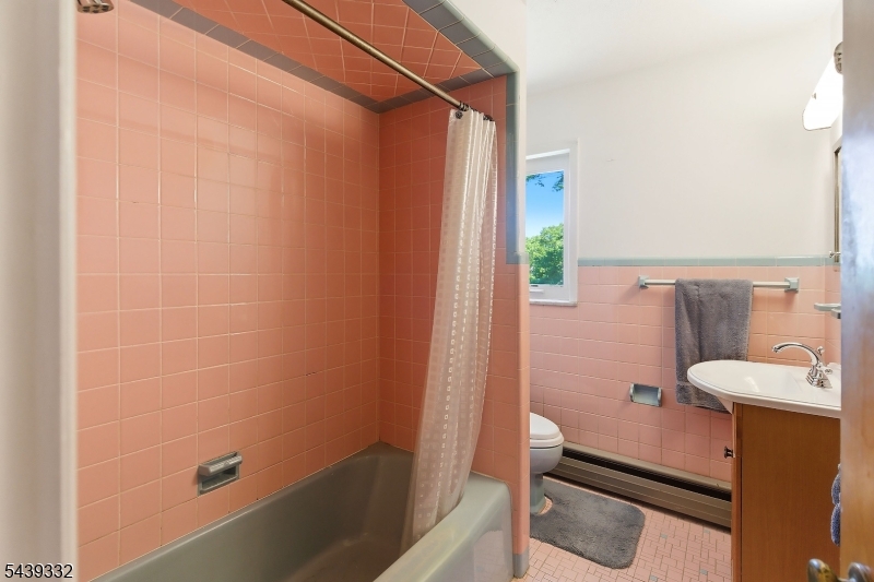 52 Manger Rd Property Photo 12