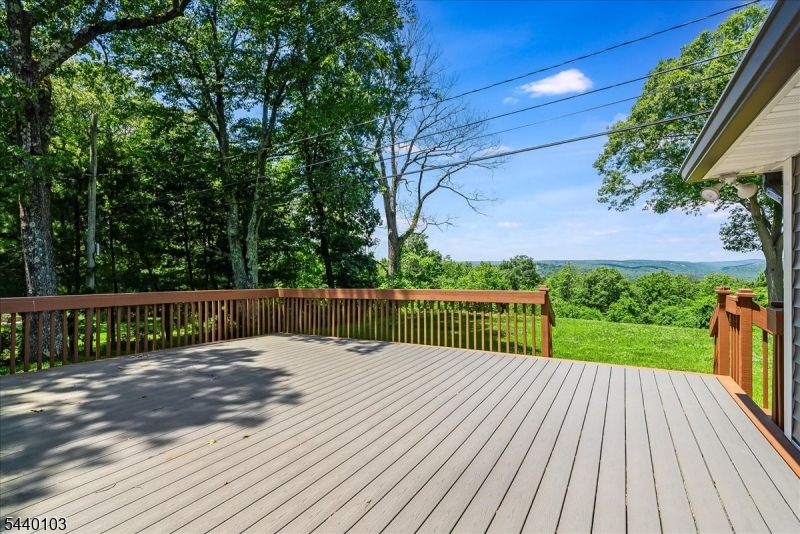 8 Sheeprock Rd Property Photo 27