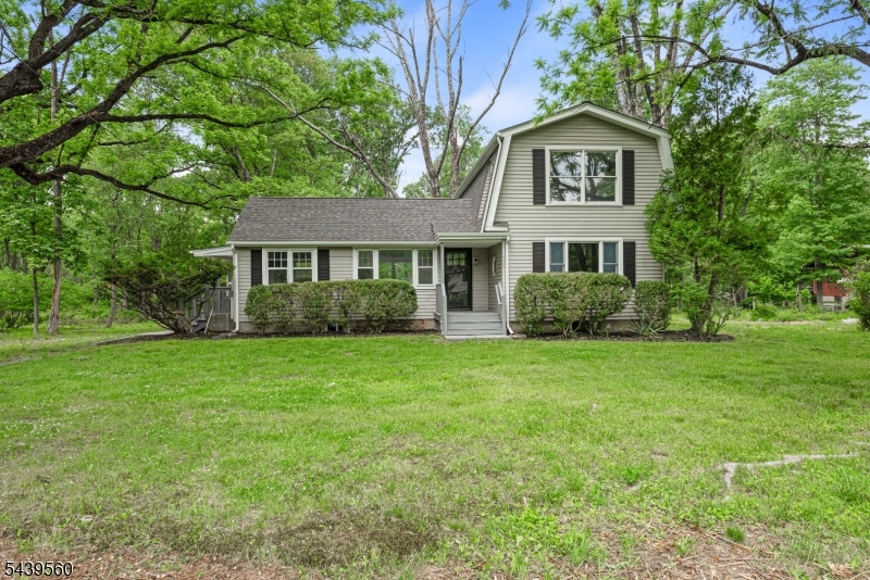 20 Cooper Ln Property Photo 1