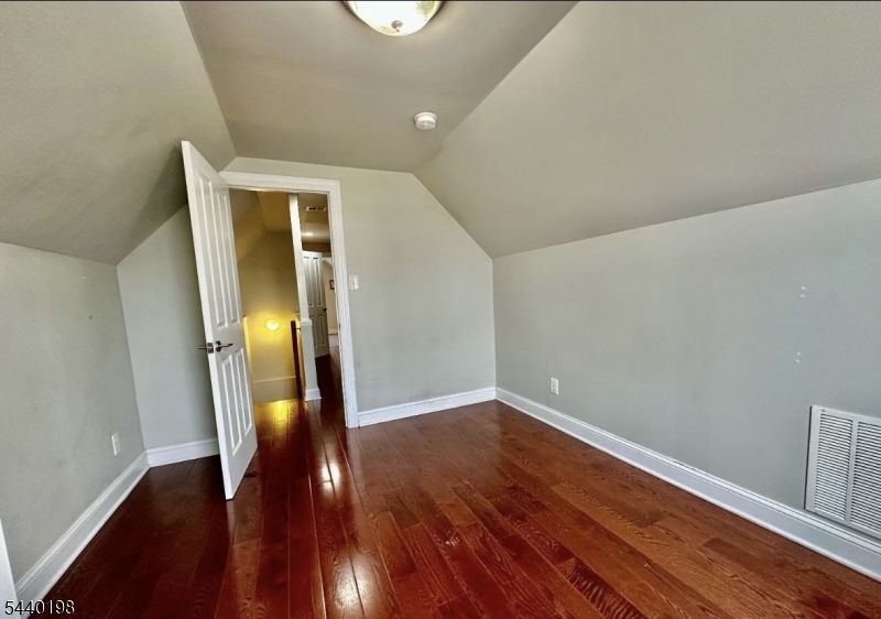66 Atlantic St 2 Property Photo 22