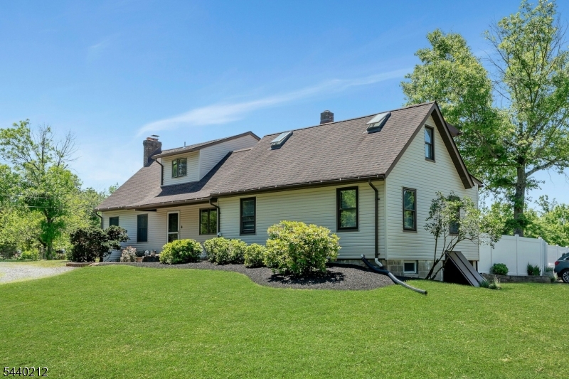104 Steinmetz Rd Property Photo 1