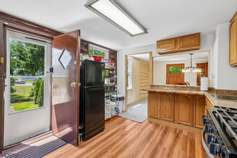 52 North Rd Property Photo 6