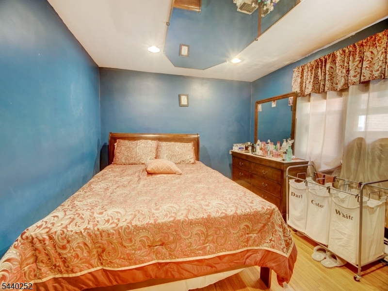 20 A Carolyn Terrace 20a Property Photo 9