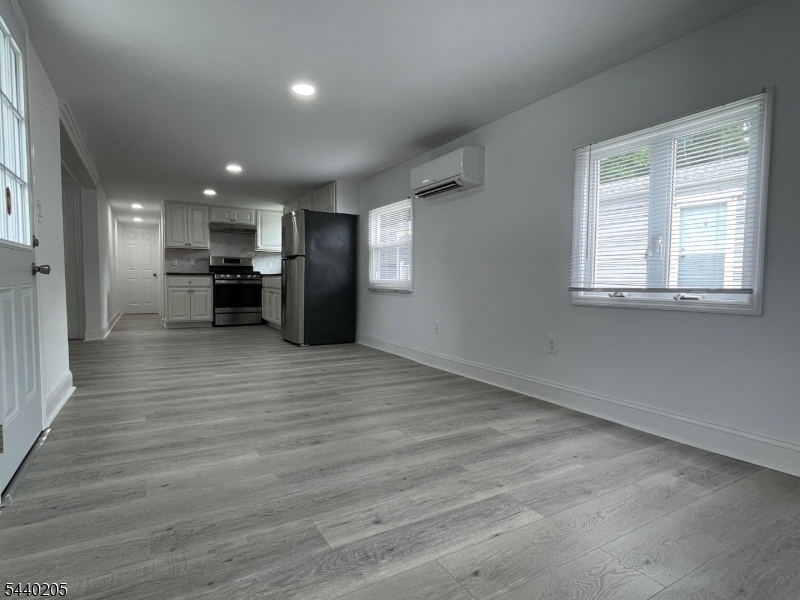 7 5th St. Property Photo 5