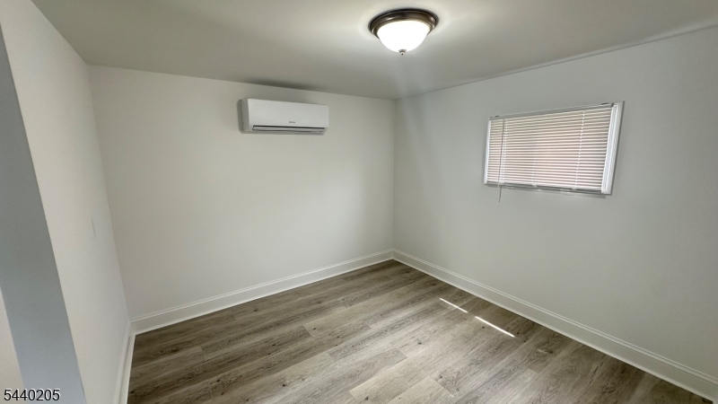 7 5th St. Property Photo 15