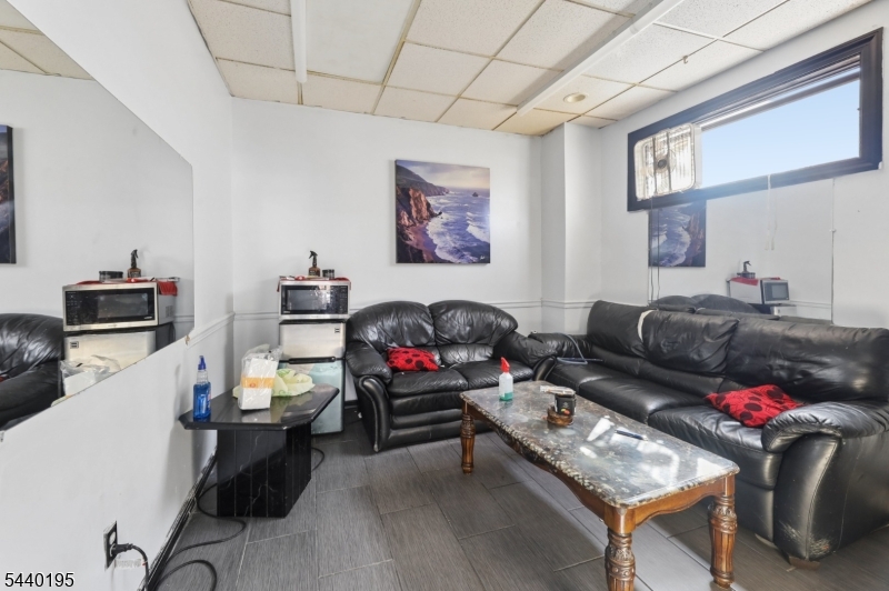 604 Van Houten Ave Property Photo 14