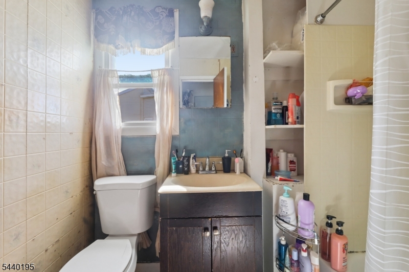 604 Van Houten Ave Property Photo 26