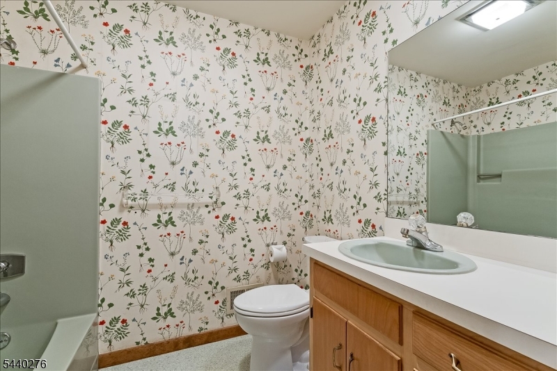 37 Heather Ln Property Photo 25