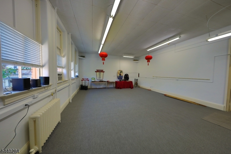 17 Robert St Property Photo 10