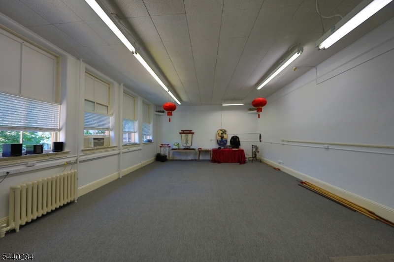 17 Robert St Property Photo 11