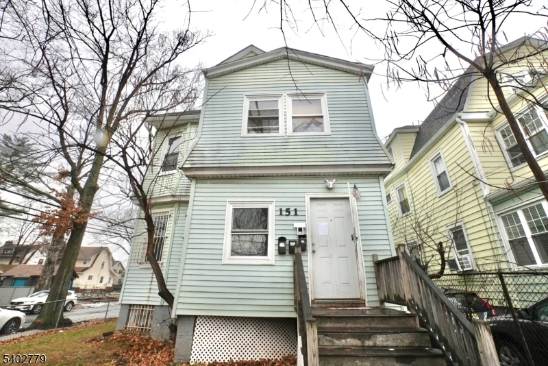 151 Vermont Ave Property Photo 1