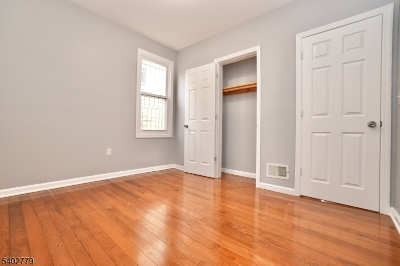 151 Vermont Ave Property Photo 19