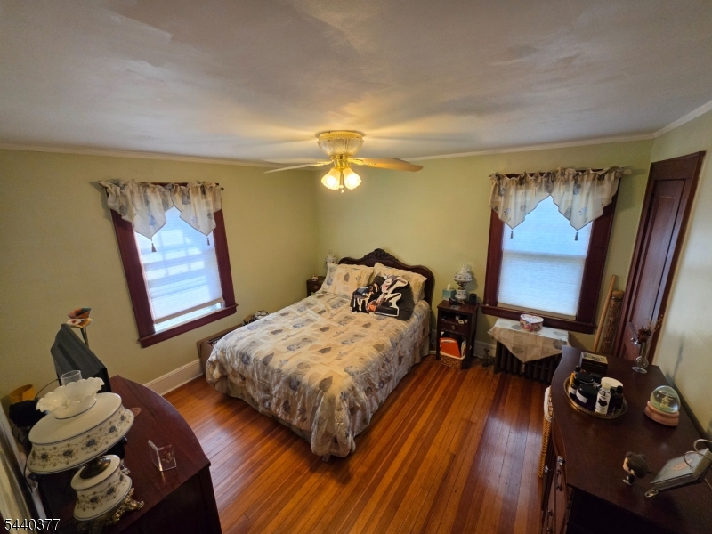 12 Brook Pl Property Photo 8