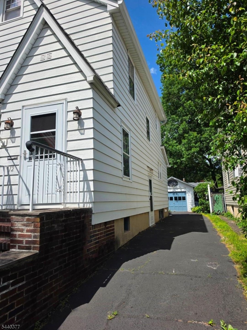 12 Brook Pl Property Photo 19
