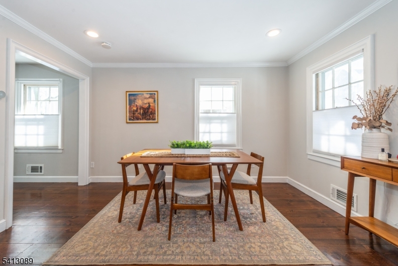 5 Murray Hill Sq Property Photo 10