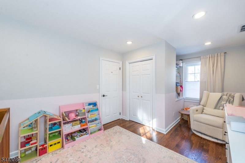 5 Murray Hill Sq Property Photo 18