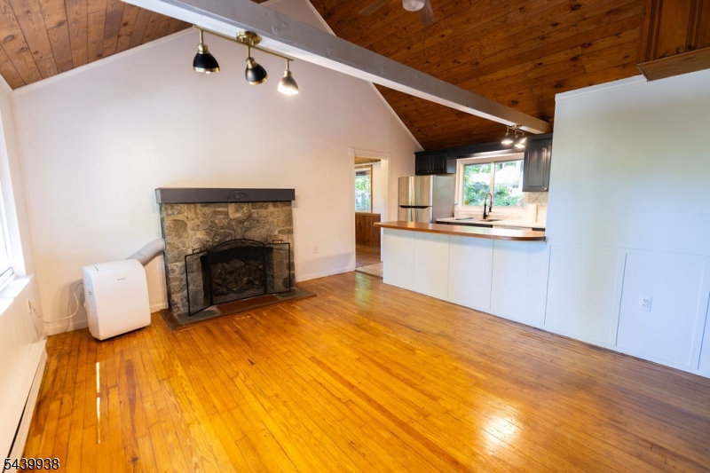19 Lonaconing Rd Property Photo 6