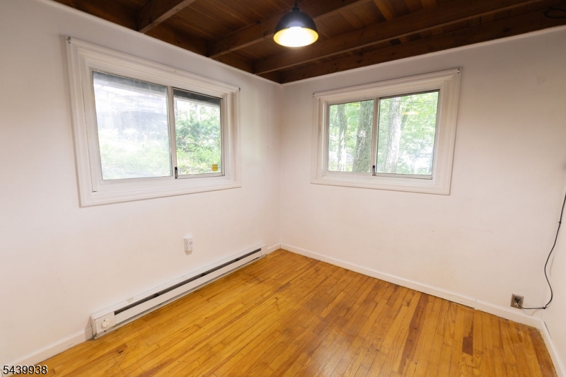 19 Lonaconing Rd Property Photo 18
