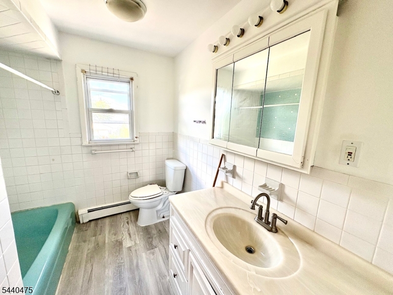 78 Arlington Ave 2 Property Photo 4