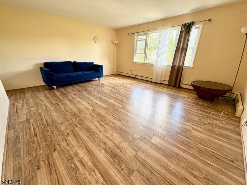 78 Arlington Ave 2 Property Photo 6