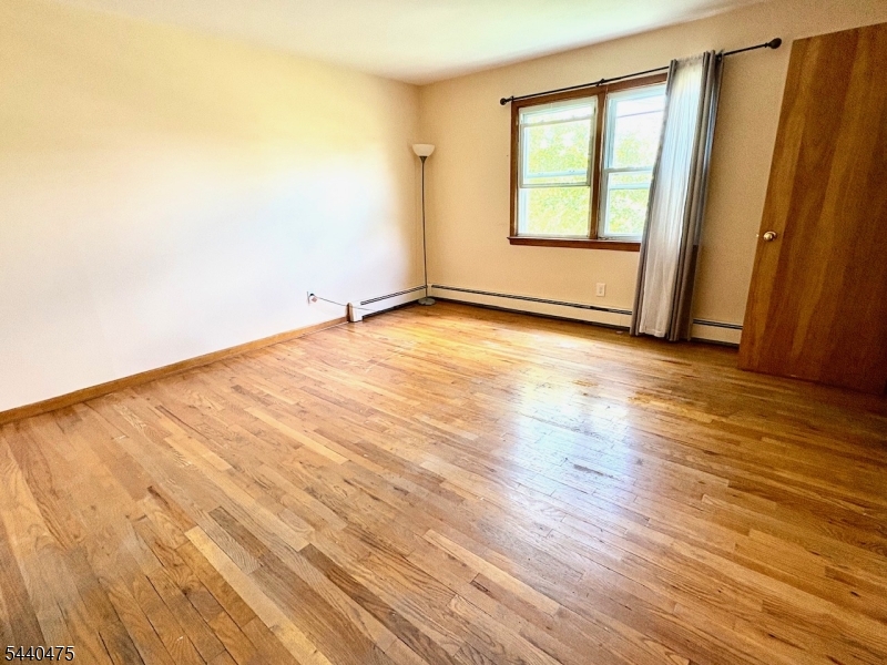 78 Arlington Ave 2 Property Photo 8