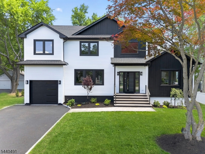 94 Parsippany Rd Property Photo 1