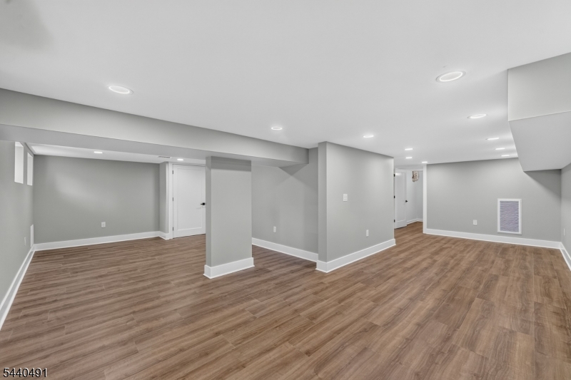 94 Parsippany Rd Property Photo 38