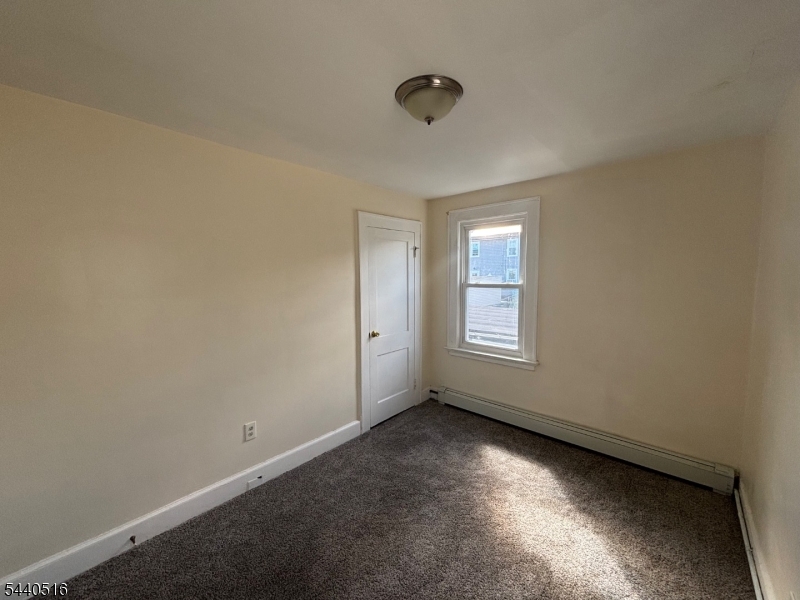 271 Vermont Ave 1 Property Photo 2