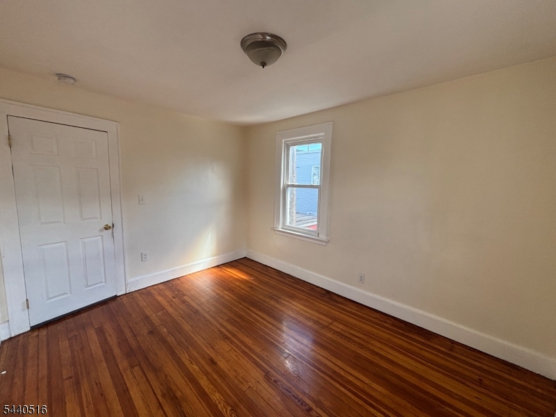 271 Vermont Ave 1 Property Photo 4