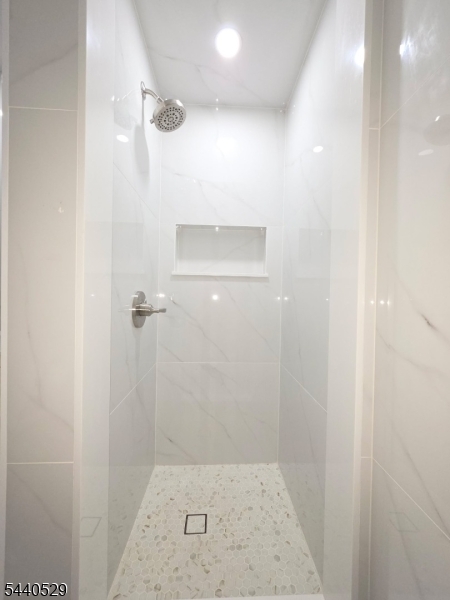 72 Chestnut St Property Photo 13