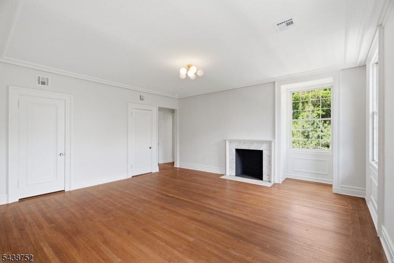 207 Union St Property Photo 37