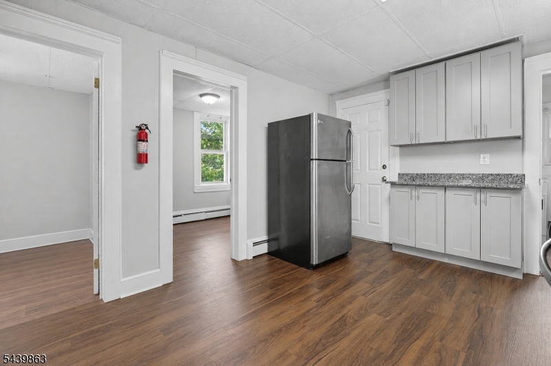 738 Edgar Rd Property Photo 12