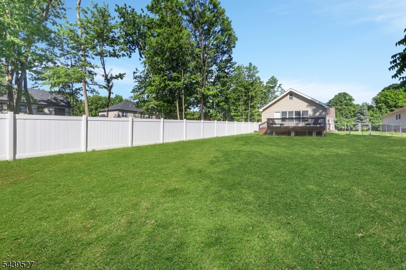1093 Littleton Rd Property Photo 20
