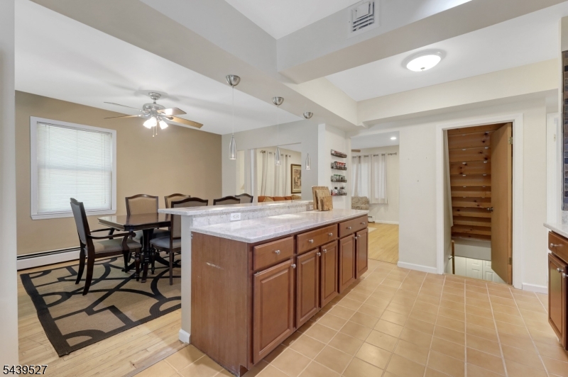 1093 Littleton Rd Property Photo 26
