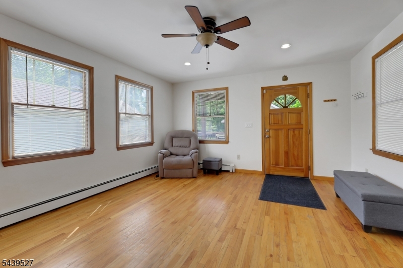 1093 Littleton Rd Property Photo 32