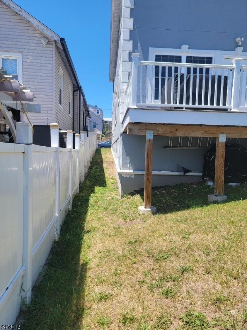 16 Quinton St Property Photo 26
