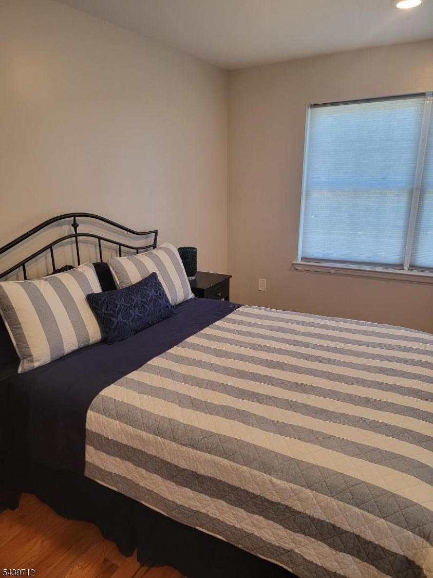 16 Quinton St Property Photo 30