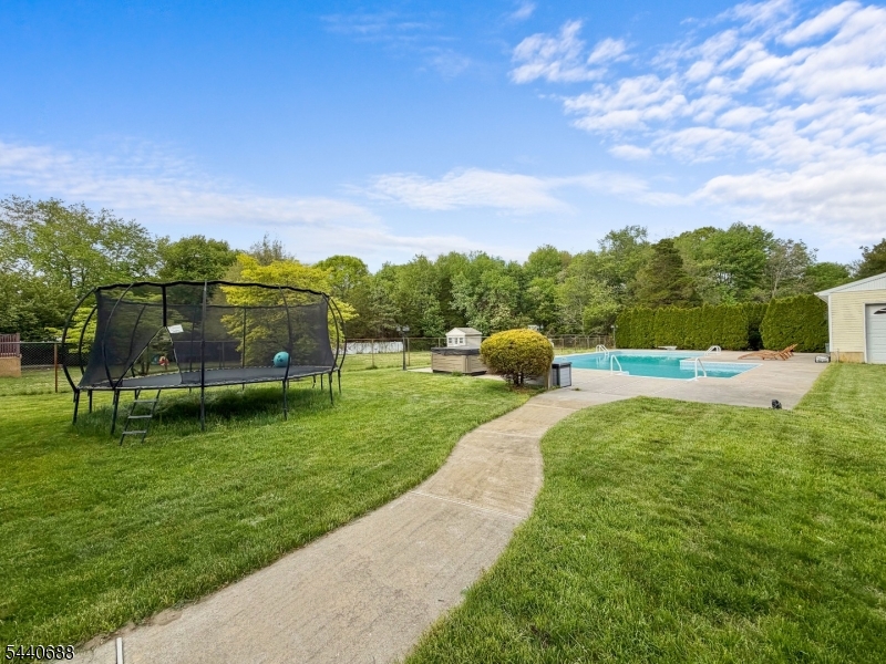 323 Frank Applegate Rd Property Photo 37