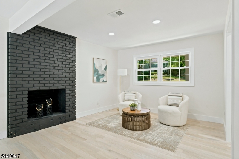 55 Green Hill Rd Property Photo 13