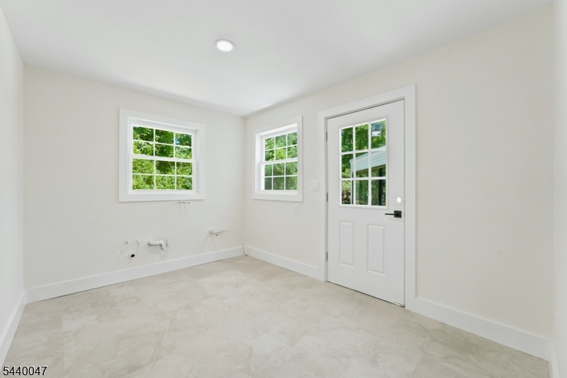55 Green Hill Rd Property Photo 27