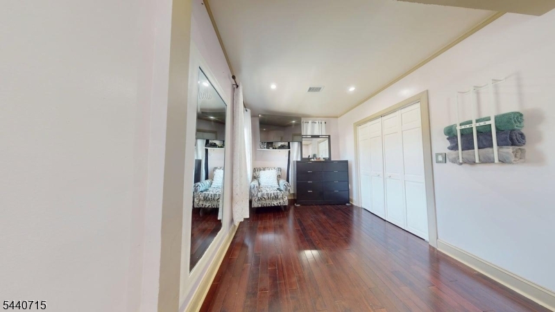 124 Green St Property Photo 30