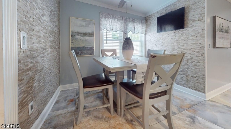 124 Green St Property Photo 33