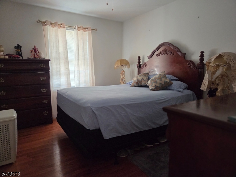 493 Broadway Property Photo 5