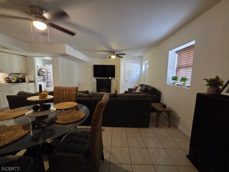 493 Broadway Property Photo 10