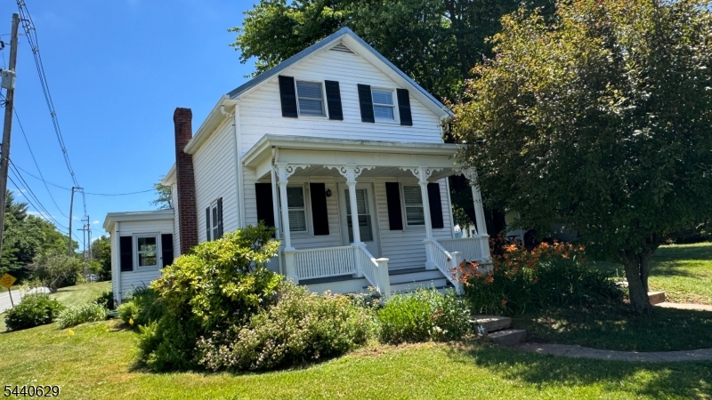14 Hoffman Rd Property Photo 2
