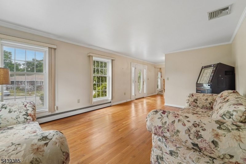 62 Parkway Property Photo 3